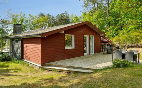 Henryette - 1.5Km from the Sea: Wood, Home, Porch, Deck, Hardwood, Roof, Wood Stain, Wood Flooring, Eco Hotel