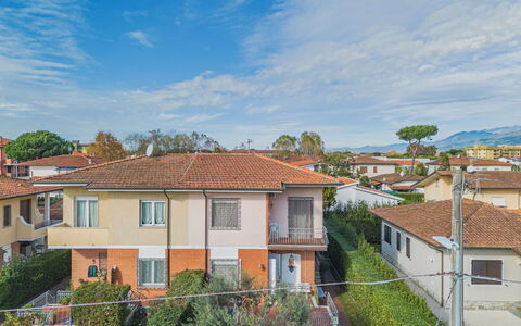 Villino Viola: Residential Area, House, Neighbourhood, Home, Roof, Human Settlement, Urban Design, Suburb, Apartment, Balcony