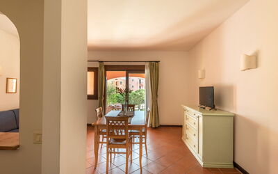Accommodation:&nbsp;Serena Apartment