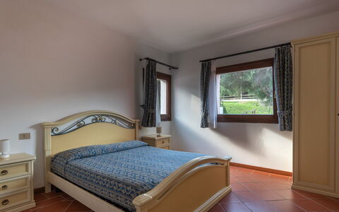 Apartments With Pool Country Village, Stintino: Bed, Bedroom, Furniture, Interior Design, Bed Sheet, Wood, Flooring, Bedding, Room, Floor