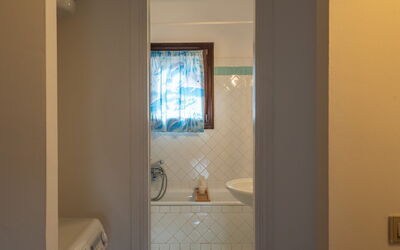 Accommodation:&nbsp;Brezza Di Mare With Shared Pool