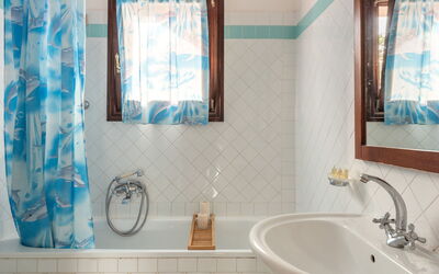Accommodation:&nbsp;Brezza Di Mare With Shared Pool