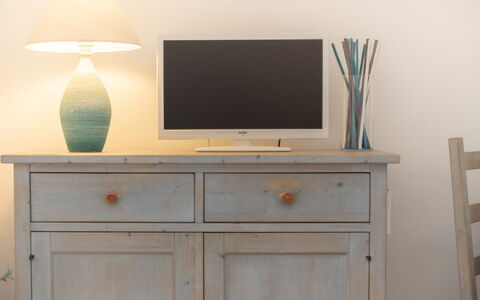 Casa D'orso Green Village Sardegna: Cabinetry, Property, Building, Wood, Drawer, Interior Design, Lighting, Table, Countertop