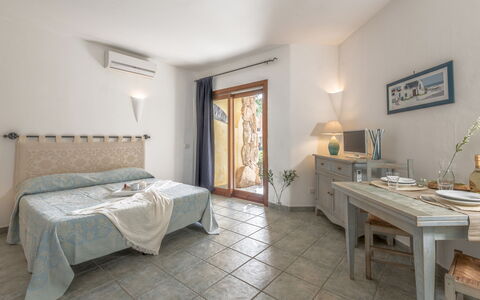 Casa D'orso Green Village Sardegna: Furniture, Property, Picture Frame, Interior Design, Lighting, Table, Wood, Architecture, Floor, Wall