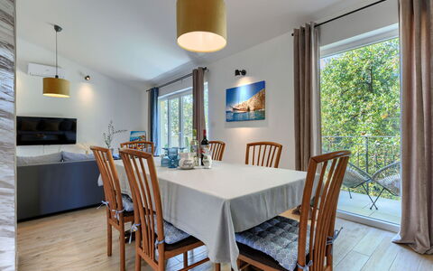 Fameja: Furniture, Interior Design, Flooring, Wood, Floor, Kitchen & Dining Room Table, Chair, Dining Room, Table, Ceiling