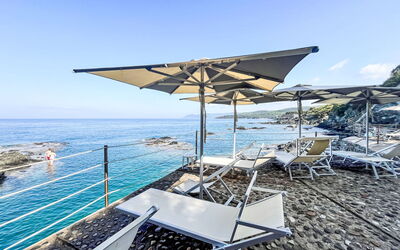 Accommodation:&nbsp;Stella Marina 230.4