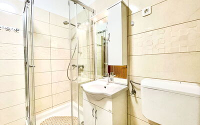 Accommodation:&nbsp;Marino 110.2