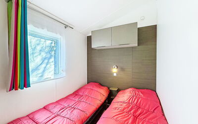 Accommodation:&nbsp;Le Vanneau 400.11