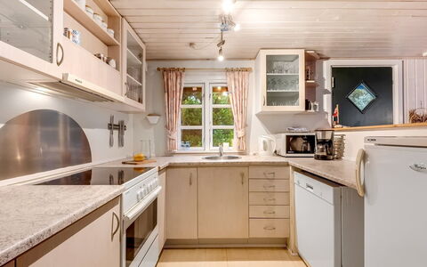 Brawith - 700M to the Fjord: Furniture, Flooring, Interior Design, Kitchen, Countertop, Wood, Floor, Cabinetry, Ceiling, Kitchen Appliance