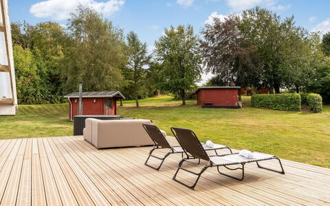 Jantje - 500M to the Fjord: Wood, Wood Flooring, Outdoor Furniture, Hardwood, Furniture, Land Lot, Deck, Wood Stain, Plank, Garden