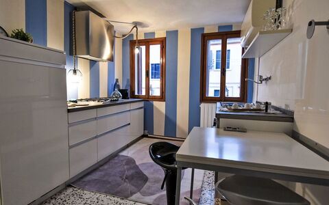 La Casa di Lu': Kitchen, Kitchen Appliance, Major Appliance, Interior Design, Countertop, Flooring, Furniture, Cabinetry, Home Appliance, Kitchen Stove