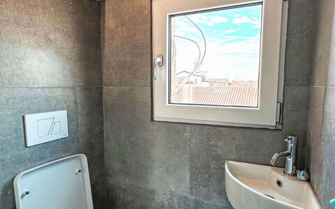 La Casa di Cri': Plumbing Fixture, Toilet, Flooring, Floor, Toilet Seat, Bathroom, Interior Design, Plumbing, Room, Sink