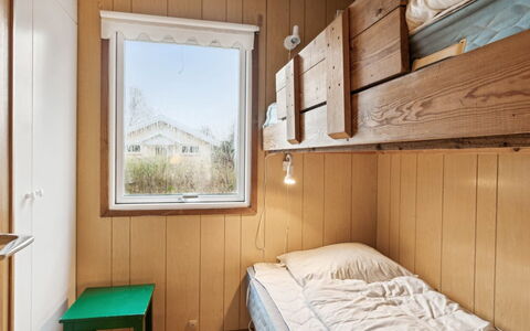 Ginette - 500M from the Sea: Wood, Bedroom, Flooring, Floor, Interior Design, Bed, Ceiling, Wood Stain, Room, Bunk Bed