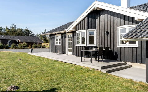 Djuna - 550M from the Sea: Wood, Home, Porch, Deck, Hardwood, Roof, Wood Stain, Wood Flooring, Eco Hotel