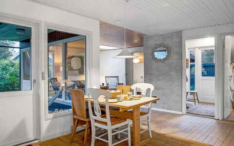 Floora - 20M from the Sea: Interior Design, Ceiling, Apartment, Flooring, Furniture, Floor, Room, Lighting, Home, Couch