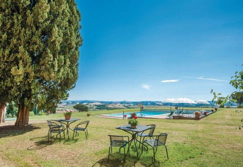 Il Tinaio: Blue, Landscaping, Park, Swimming Pool, Villa