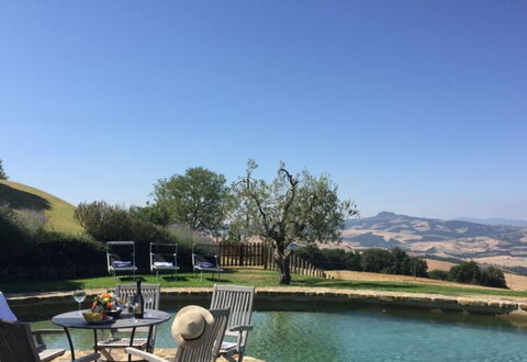 Case Belle: Swimming Pool, Landscape, Landscaping, Water Feature, Lawn, Pond, Eco Hotel, Resort, Outdoor Furniture, Villa