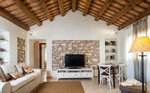 Villa Eroica: Furniture, Interior Design, Wall, Flooring, Wood, Floor, Home, Ceiling, Couch, Living Room