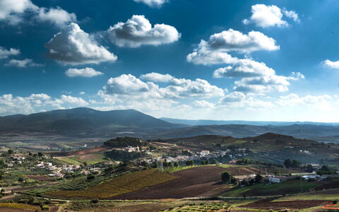 Villa Eroica: Sky, Blue, Cloud, Mountainous Landforms, Daytime, Hill, Nature, Mountain, Horizon, Natural Landscape