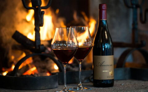Villa Rufeno: Bottle, Glass Bottle, Wine Bottle, Wine, Drinkware, Red Wine