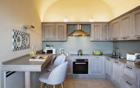 Villa Gilda: Furniture, Kitchen, Interior Design, Kitchen Appliance, Countertop, Cabinetry, Lighting, Flooring, Ceiling, Major Appliance