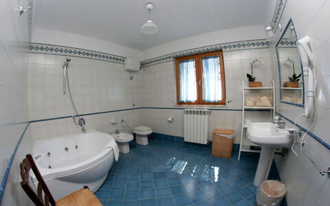 Villa Sant'Agata: Plumbing Fixture, Flooring, Interior Design, Floor, Bathroom, Tap, Plumbing, Sink, Bathtub, Room