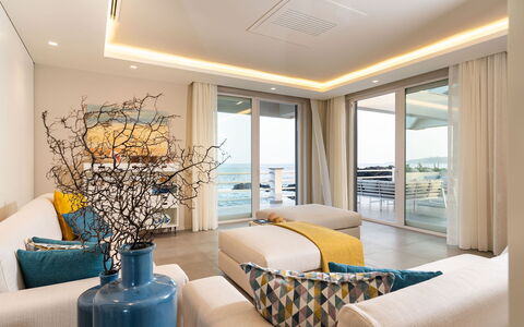 Villa del Faro: Interior Design, Furniture, Flooring, Wood, Floor, Ceiling, Apartment, Lighting, Couch, Living Room