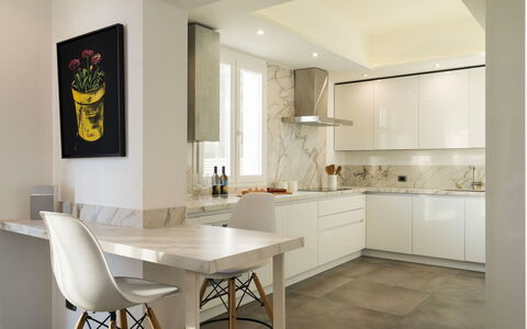 Villa Vernissage: Furniture, Interior Design, Flooring, Countertop, Wall, Floor, Kitchen, Wood, Light Fixture, Ceiling