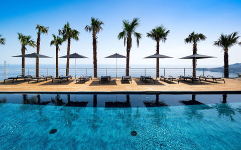 Villa Alcantara: Sea, Resort, Ocean, Swimming Pool, Outdoor Furniture, Leisure, Shade, Sunlounger, Eco Hotel