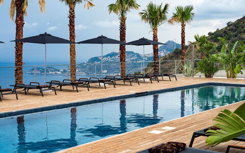 Villa Alcantara: Swimming Pool, Resort, Outdoor Furniture, Eco Hotel, Sunlounger, Hotel, Shade, Resort Town, Villa
