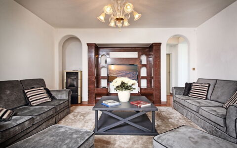 Tenuta le Selve: Furniture, Interior Design, Couch, Flooring, Floor, Living Room, Apartment, Ceiling, Room, Home
