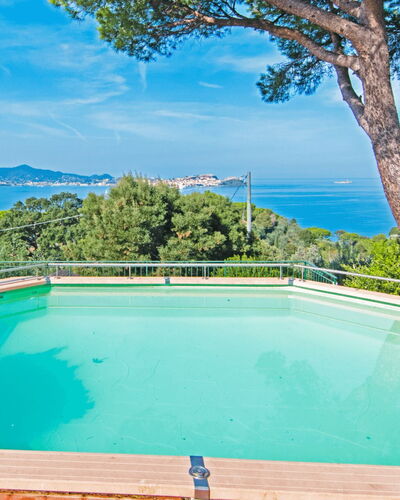 Villa Magazzini