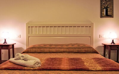 Accommodation:&nbsp;Le Debbiare 500.2