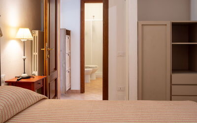 Accommodation:&nbsp;Le Debbiare 500.1