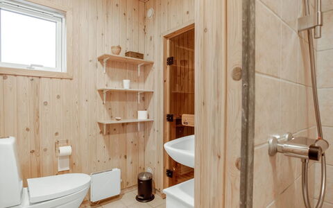 Cate - 900M from the Sea: Flooring, Floor, Wood, Plumbing Fixture, Interior Design, Ceiling, Bathroom, Room, Toilet, Plumbing