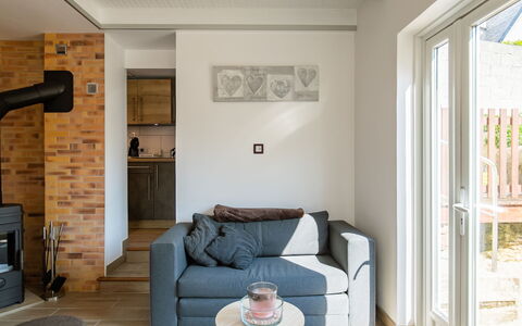 Ti Bihan: Furniture, Interior Design, Flooring, Wall, Floor, Wood, Room, Couch, Ceiling, Living Room