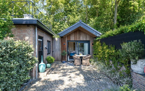 Residence Domburgse Duinen: Wood, House, Home, Shrub, Roof, Cottage, Door, Garden, Garden Buildings