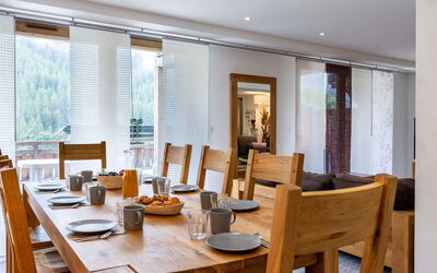 Accommodation:&nbsp;Chalets les Amis 101.3