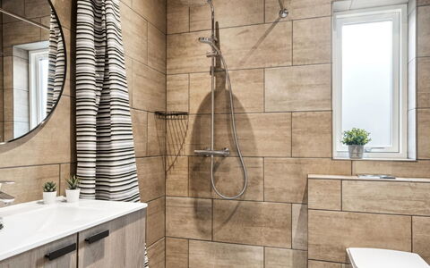 Danske - 6.8Km from the Sea: Flooring, Floor, Wall, Plumbing Fixture, Interior Design, Bathroom, Toilet, Tile, Toilet Seat, Plumbing
