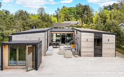 Danske - 6.8Km from the Sea