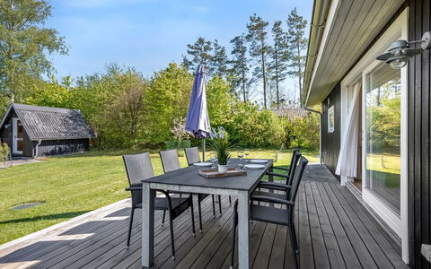 Rik - 2Km from the Sea: House, Home, Door, Roof, Cottage, Estate, Garden, Shade, Siding, Yard