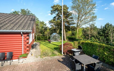 Ingert - 1Km from the Sea