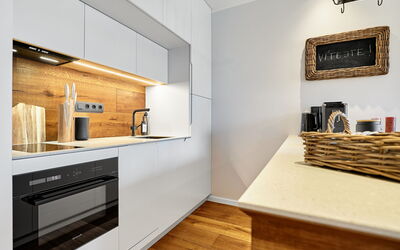 Accommodation:&nbsp;Růže 200.4