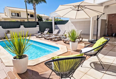 V2 Caliços - Vip Properties: Swimming Pool, Outdoor Furniture, Furniture, Resort, Umbrella, Chair, Eco Hotel, Sunlounger, Shade, Patio