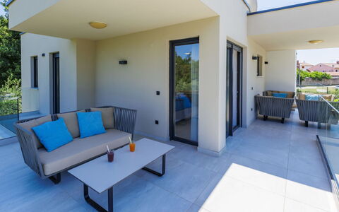 Frani: Urban Design, Composite Material, Outdoor Furniture, Apartment, Chair, Shade, Concrete, Balcony, Swimming Pool, Resort