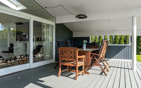 Timao - 750M from the Sea: Wood, Home, Porch, Deck, Hardwood, Roof, Wood Stain, Wood Flooring, Eco Hotel