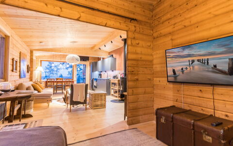 Kelokaltiokylän Maja 22: Wood, Interior Design, Flooring, Ceiling, Floor, Home, Wood Flooring, Furniture, Living Room, Hardwood