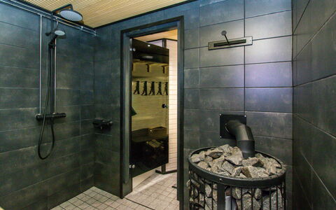 Aurinkopaikka: Flooring, Interior Design, Plumbing Fixture, Floor, Plumbing, Tile, Ceiling, Bathroom, Glass, Light Fixture