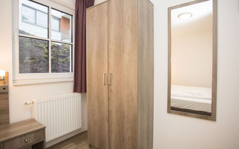 Blick Ins Grüne: Wall, Wood, Flooring, Interior Design, Floor, Furniture, Bedroom, Bed, Room, Apartment