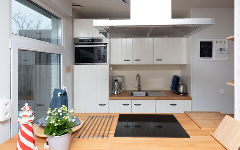 Horizon by the Sea: Kitchen, Kitchen Appliance, Countertop, Furniture, Interior Design, Flooring, Cabinetry, Wood, Floor, Major Appliance